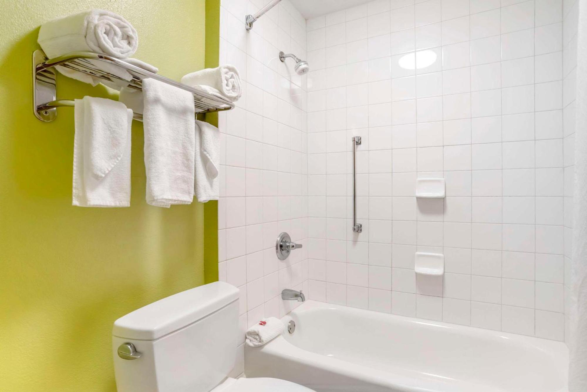 Econo Lodge Moss Point - Pascagoula Kültér fotó